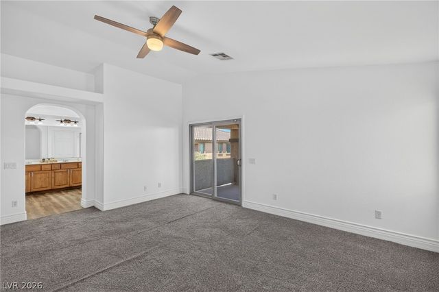176 BROKEN PUTTER Way, Las Vegas, NV 89148