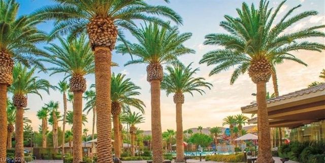 176 BROKEN PUTTER Way, Las Vegas, NV 89148
