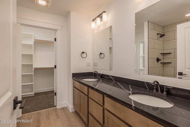 2651 N Cottage Hill Drive, Palmer, AK 99645