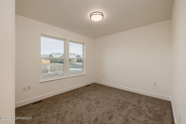 2651 N Cottage Hill Drive, Palmer, AK 99645