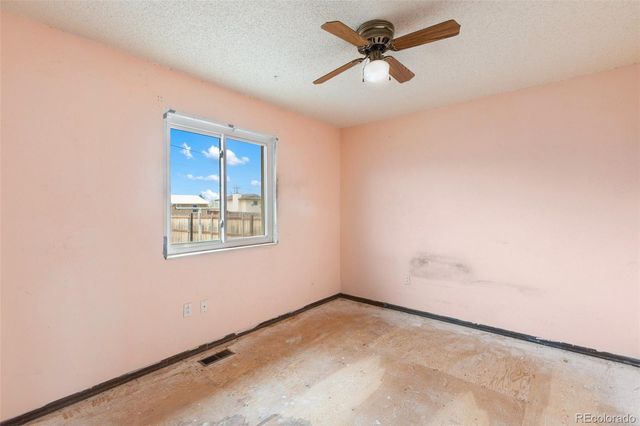 950 Kentucky Street, Canon City, CO 81212