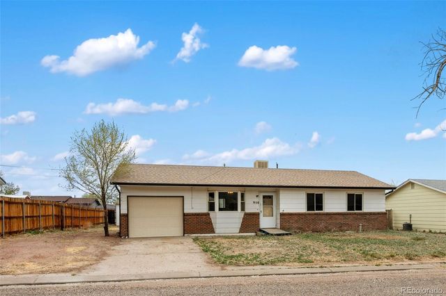 950 Kentucky Street, Canon City, CO 81212