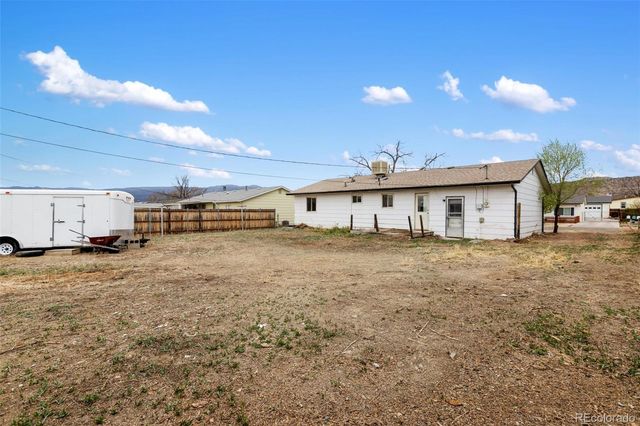 950 Kentucky Street, Canon City, CO 81212