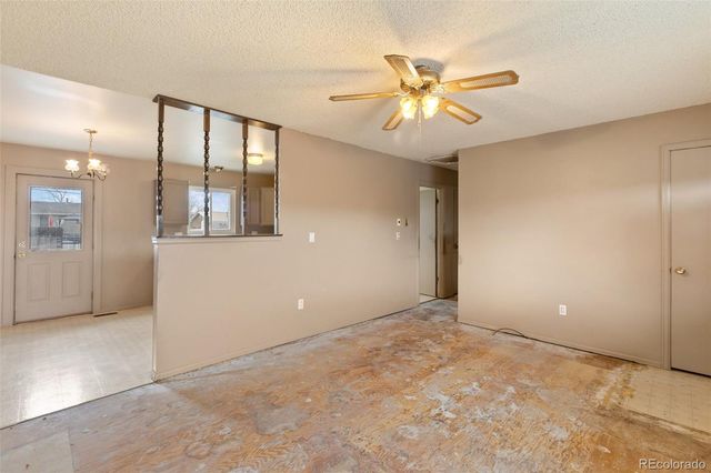 950 Kentucky Street, Canon City, CO 81212