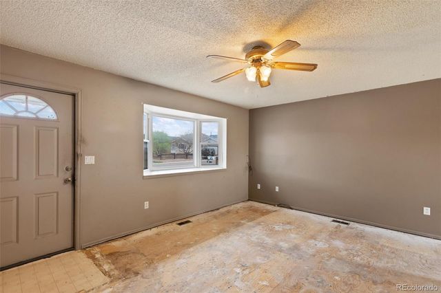 950 Kentucky Street, Canon City, CO 81212