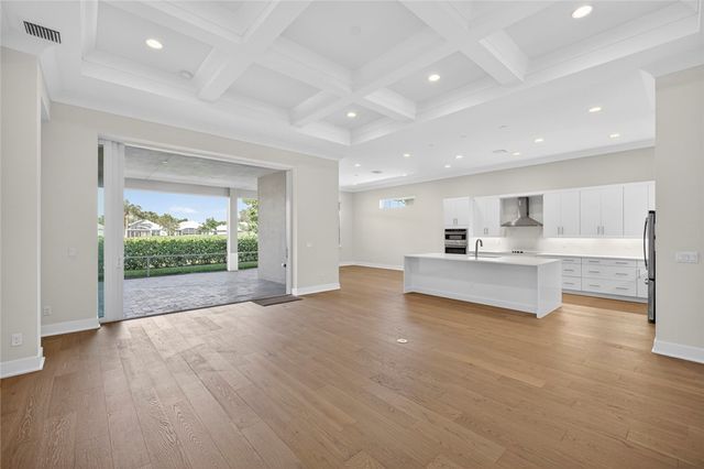 1000 Saint Annes Lane, Vero Beach, FL 32967