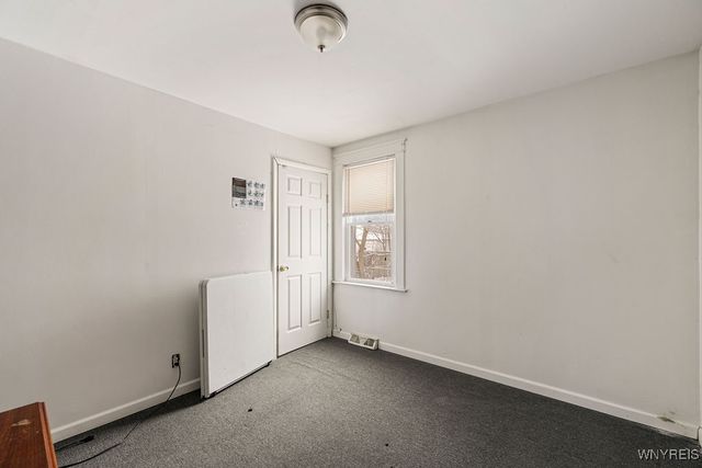 2488 Whitney Avenue, Niagara Falls, NY 14301