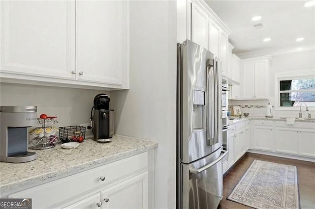 435 Hathaway Avenue, Woodstock, GA 30188