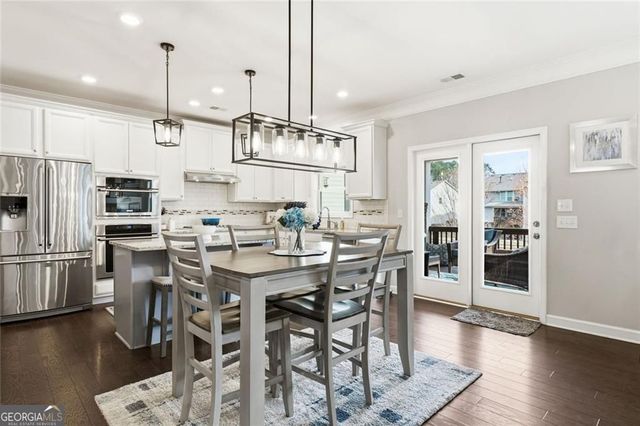 435 Hathaway Avenue, Woodstock, GA 30188