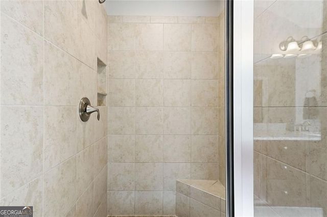 435 Hathaway Avenue, Woodstock, GA 30188