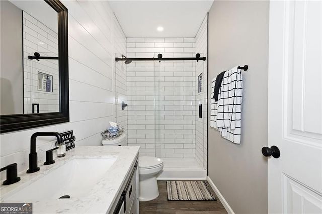 435 Hathaway Avenue, Woodstock, GA 30188