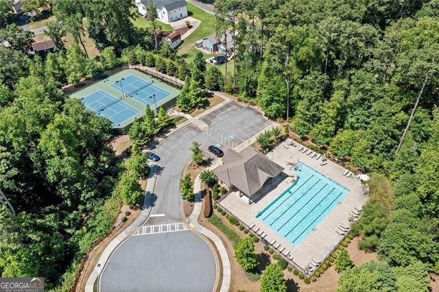 435 Hathaway Avenue, Woodstock, GA 30188