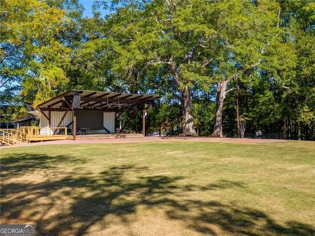 435 Hathaway Avenue, Woodstock, GA 30188