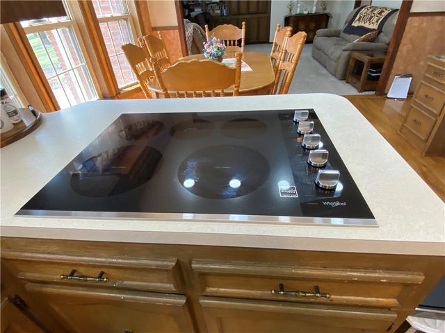 11 Skyline Drive, Adrian, MO 64720