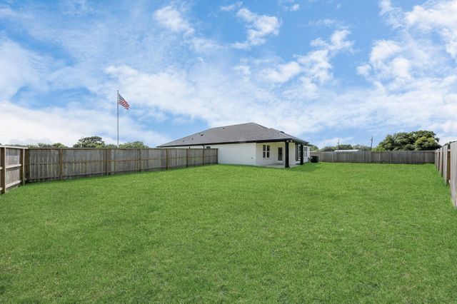 3306 Creekside Court, Texas City, TX 77590