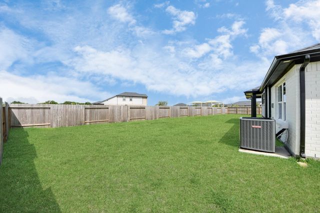 3306 Creekside Court, Texas City, TX 77590