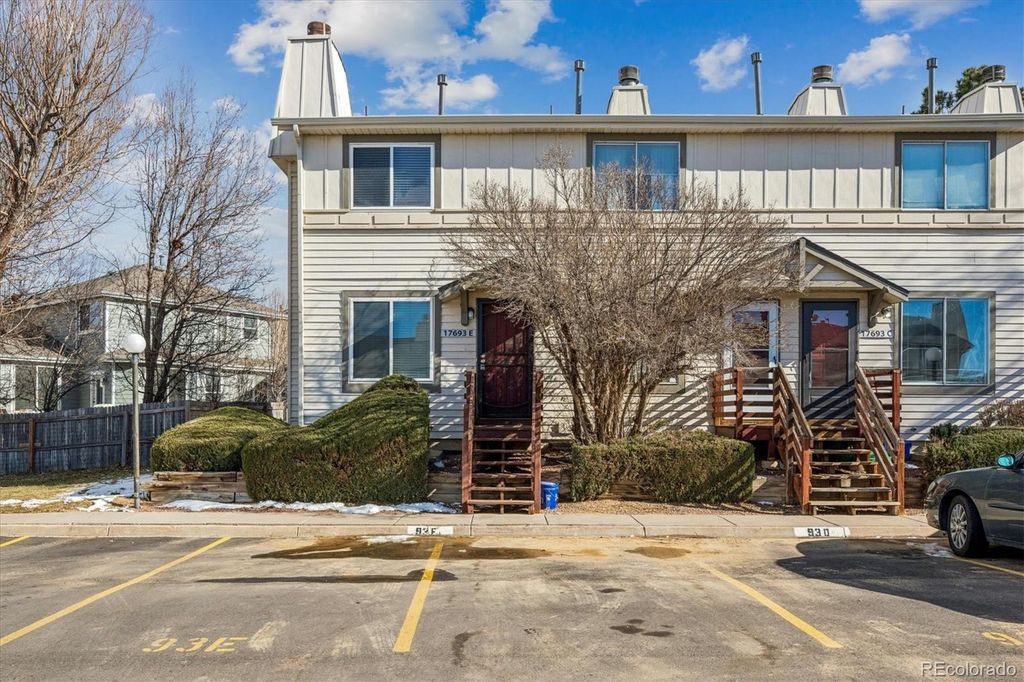 17693 E Loyola Drive E, Aurora, CO 80013