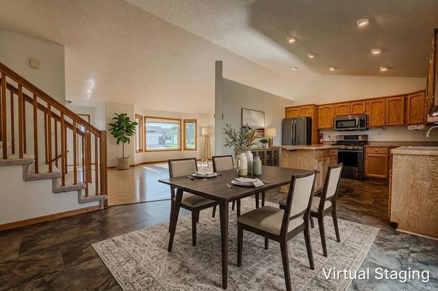 3317 Westmoor Drive, Moorhead, MN 56560
