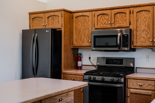 3317 Westmoor Drive, Moorhead, MN 56560