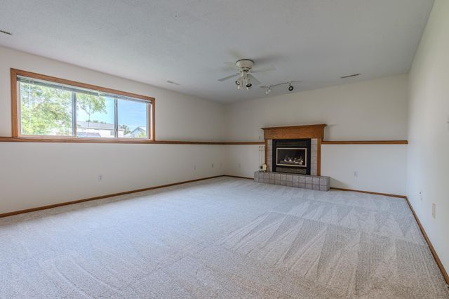 3317 Westmoor Drive, Moorhead, MN 56560