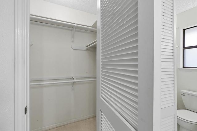 205 Sunshine DR, Georgetown, TX 78628