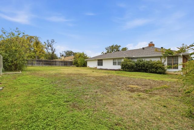 205 Sunshine DR, Georgetown, TX 78628