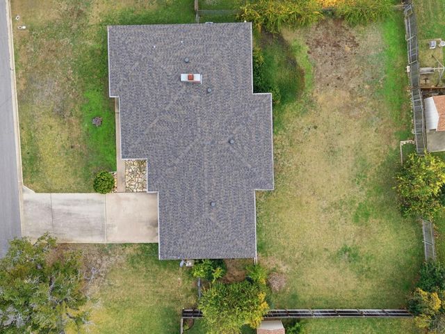 205 Sunshine DR, Georgetown, TX 78628