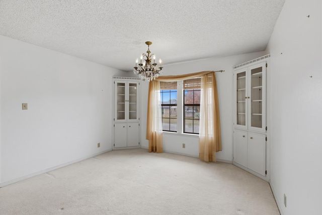 205 Sunshine DR, Georgetown, TX 78628