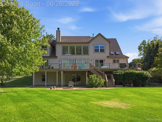 4974 Menominee Lane, Independence Charter Township, MI 48348