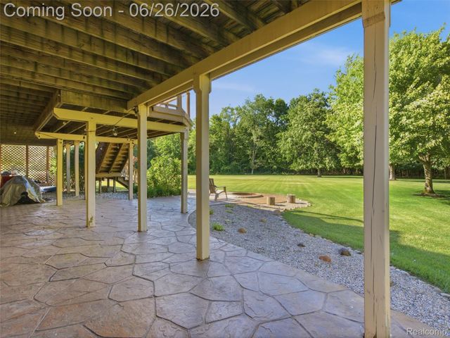 4974 Menominee Lane, Independence Charter Township, MI 48348