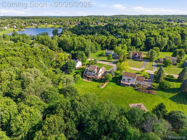 4974 Menominee Lane, Independence Charter Township, MI 48348