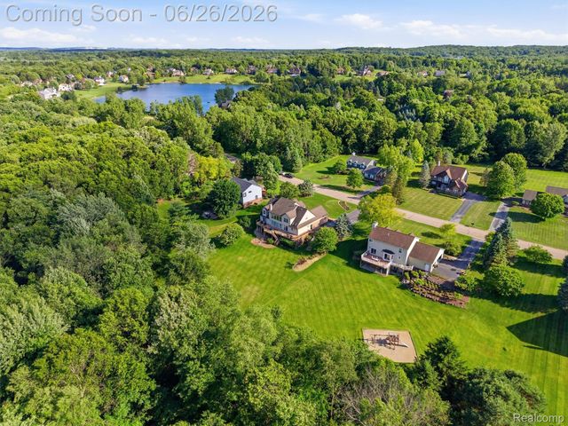 4974 Menominee Lane, Independence Charter Township, MI 48348