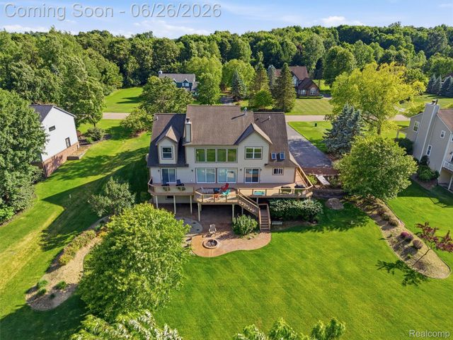 4974 Menominee Lane, Independence Charter Township, MI 48348