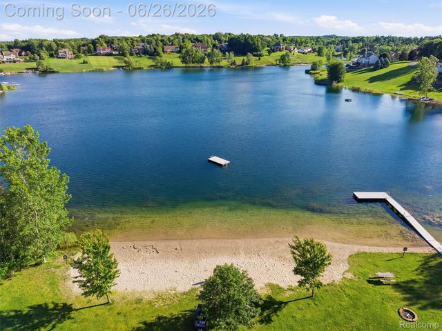4974 Menominee Lane, Independence Charter Township, MI 48348