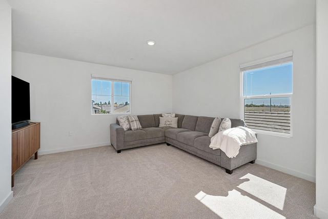 4414 California Gold Way, Roseville, CA 95747