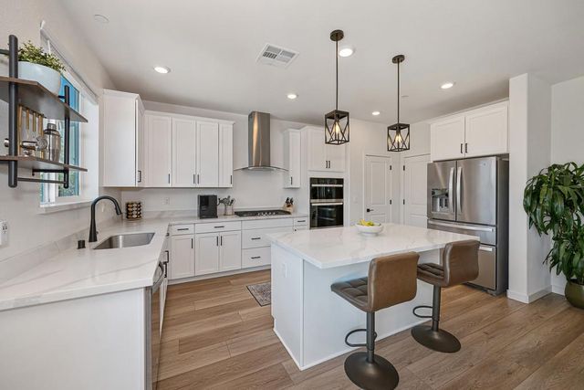 4414 California Gold Way, Roseville, CA 95747
