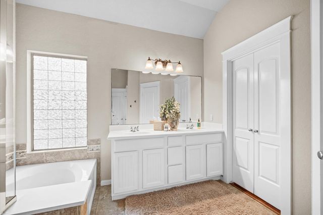 1603 Claytons Bend Court, Spring, TX 77386