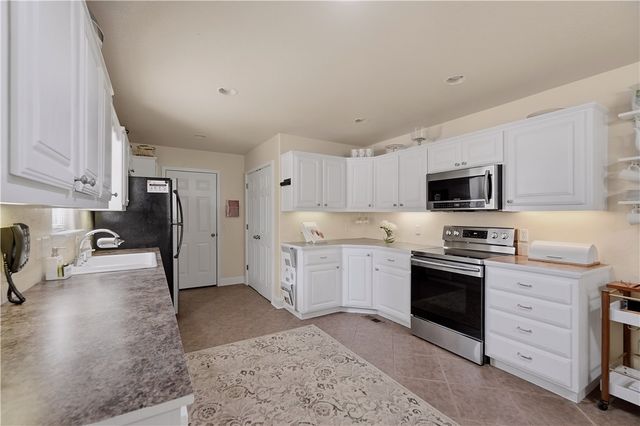 16 Bromyard Lane, Bella Vista, AR 72714