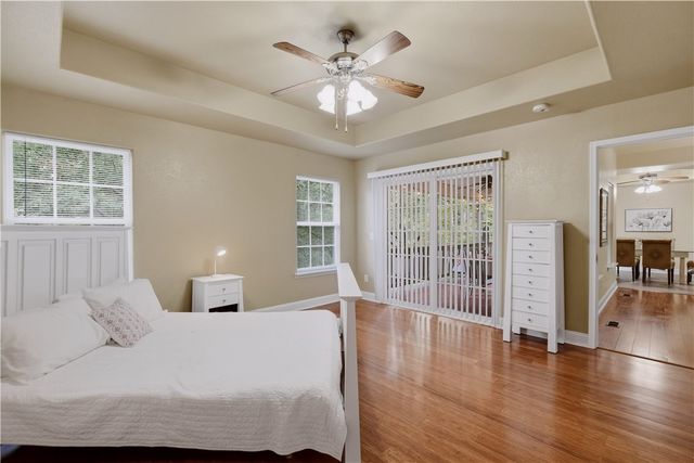 16 Bromyard Lane, Bella Vista, AR 72714