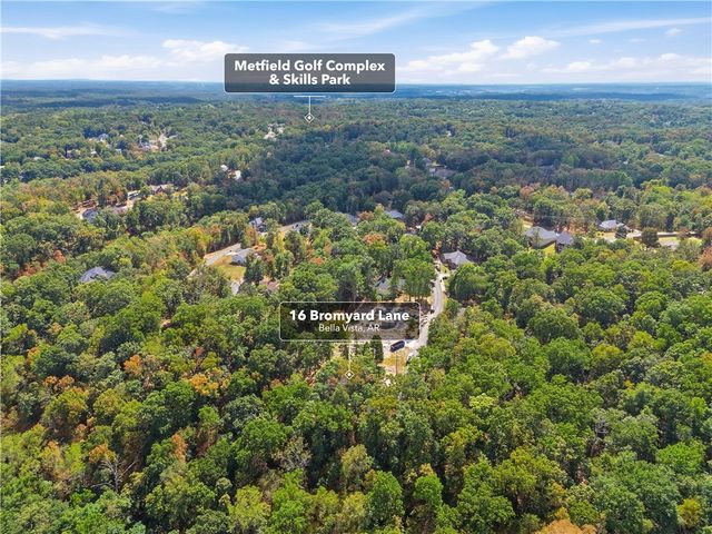 16 Bromyard Lane, Bella Vista, AR 72714