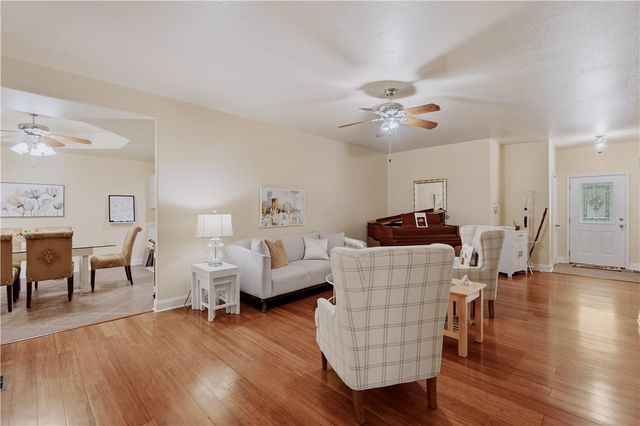 16 Bromyard Lane, Bella Vista, AR 72714