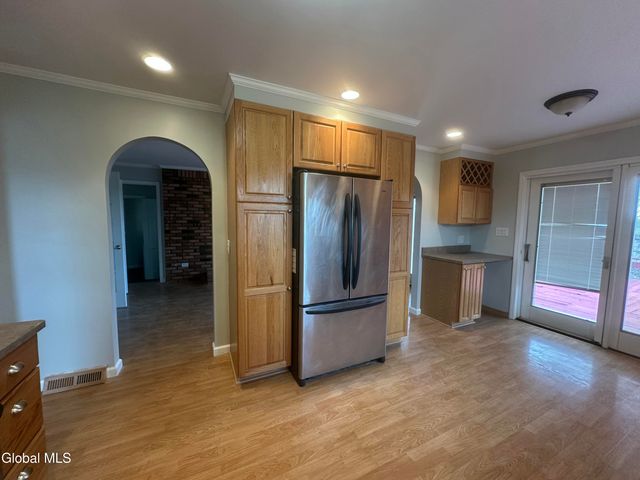 25 Kling Terrace, Voorheesville, NY 12186