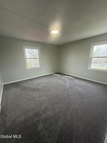 25 Kling Terrace, Voorheesville, NY 12186