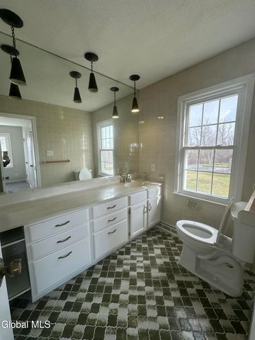 25 Kling Terrace, Voorheesville, NY 12186