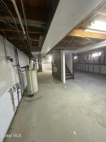 25 Kling Terrace, Voorheesville, NY 12186