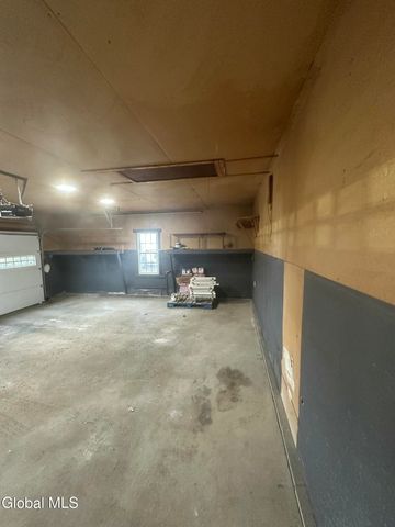 25 Kling Terrace, Voorheesville, NY 12186