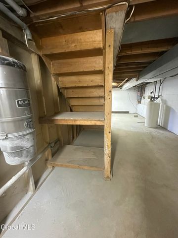 25 Kling Terrace, Voorheesville, NY 12186