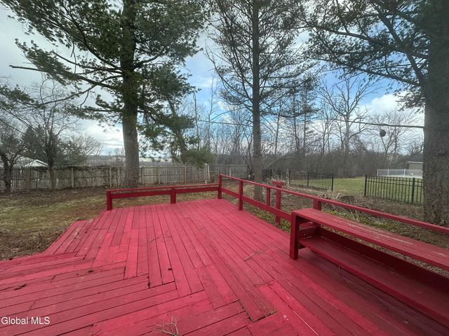 25 Kling Terrace, Voorheesville, NY 12186