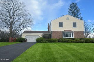 25 Kling Terrace, Voorheesville, NY 12186