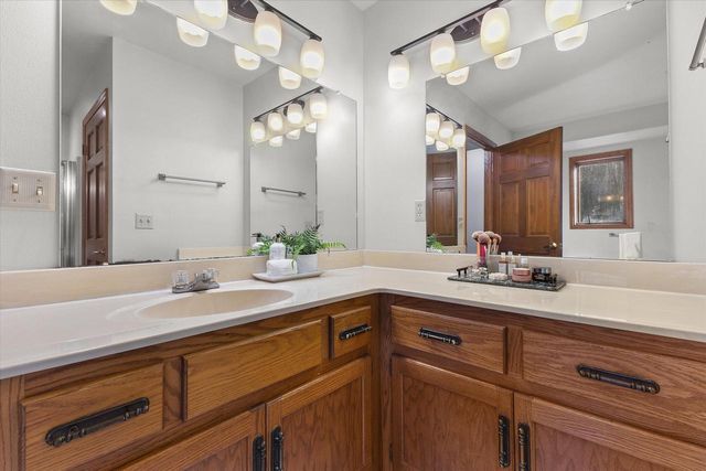 N6119 Willow CIRCLE, Sullivan, WI 53178